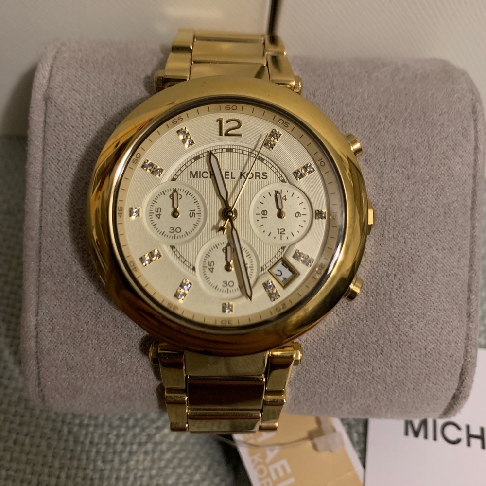 🔥NWT MICHAEL KORS Gold Watch MK5701 🔥